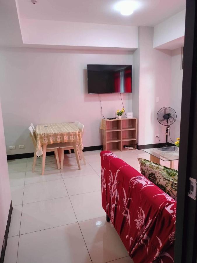 Cubao Manhattanheights Unit 7Ef Tower B, 1Br Manila Exterior photo
