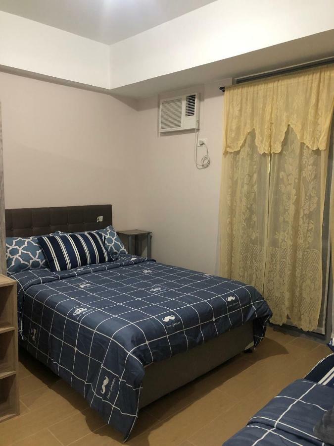 Cubao Manhattanheights Unit 7Ef Tower B, 1Br Manila Exterior photo