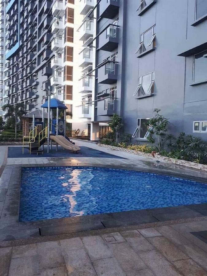 Cubao Manhattanheights Unit 7Ef Tower B, 1Br Manila Exterior photo